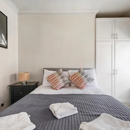 1 Bed Executive Apartment Near Liverpool Street Station Free Wifi By City Stay Aparts London Exterior photo